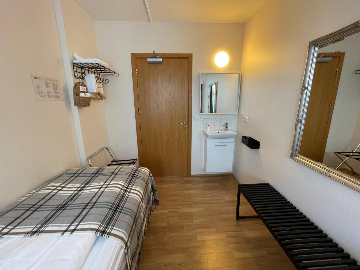 Basic Single Room