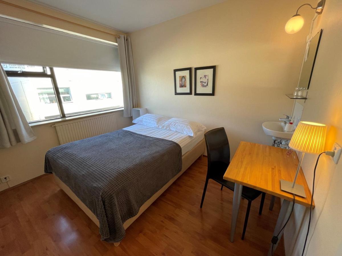 Basic Double Room