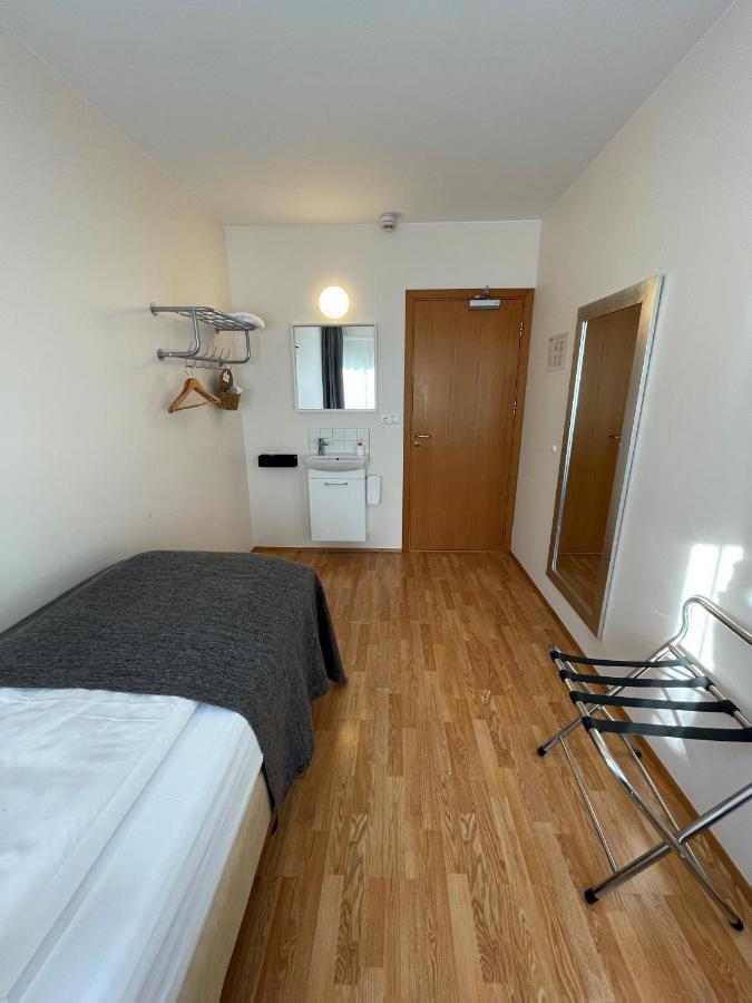 Basic Single Room
