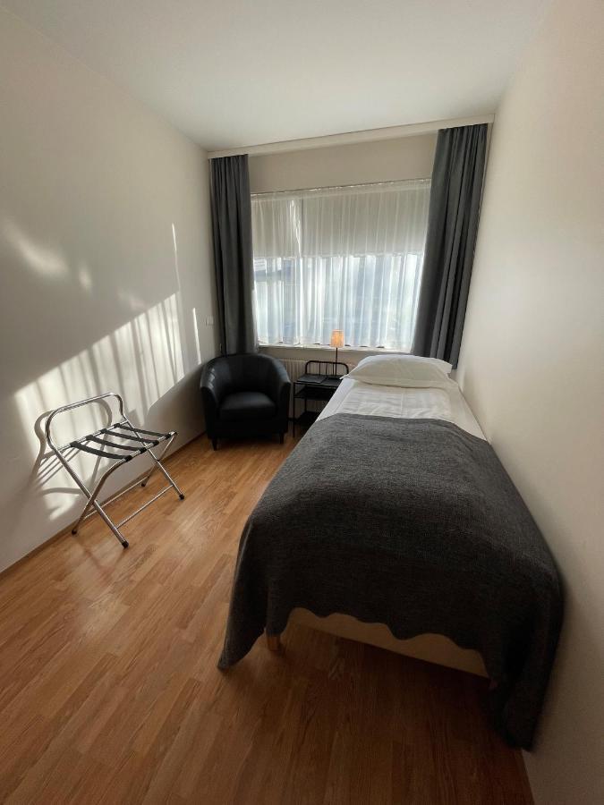 Basic Single Room