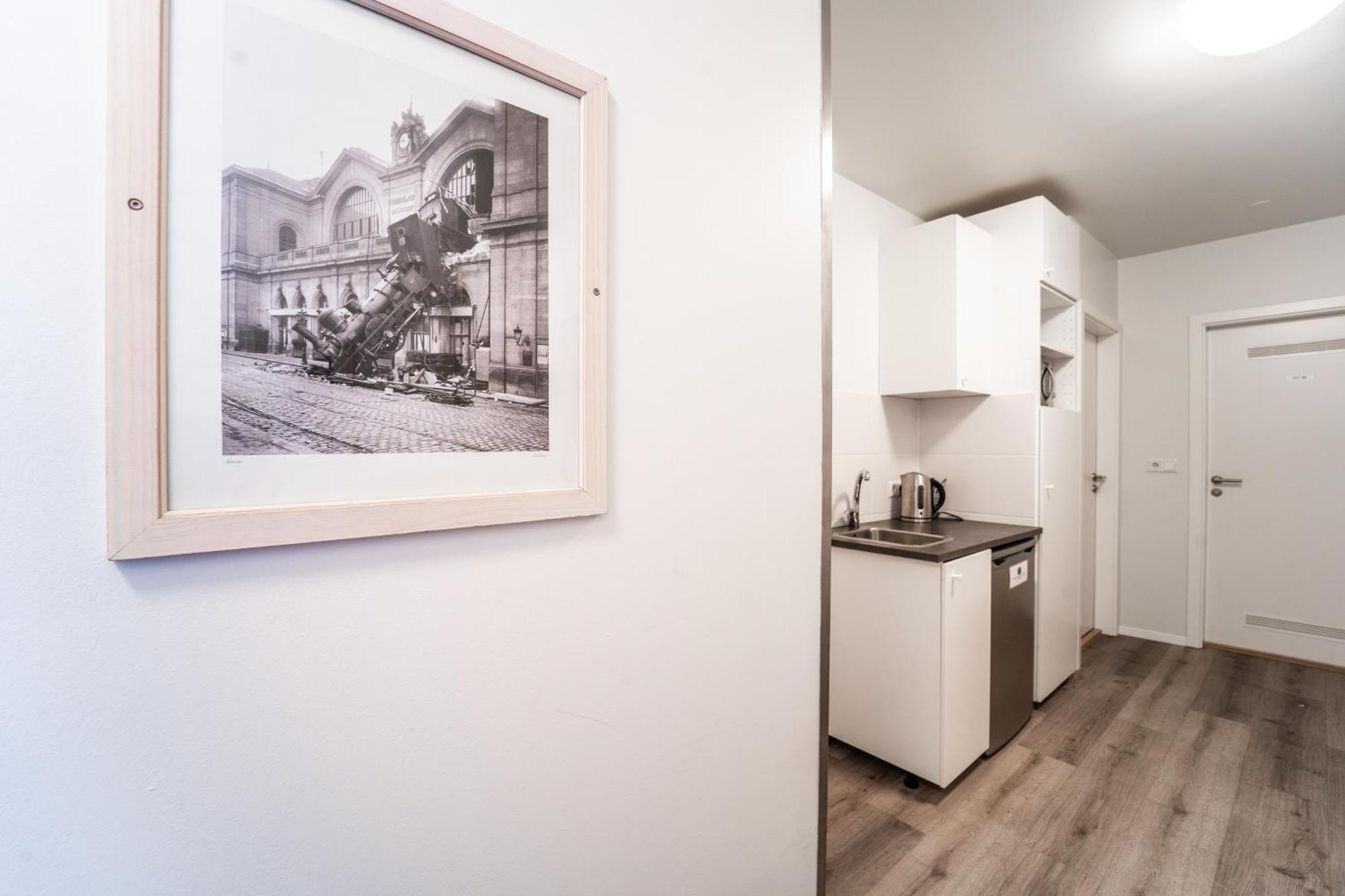 Double or Twin Room Private Bathroom