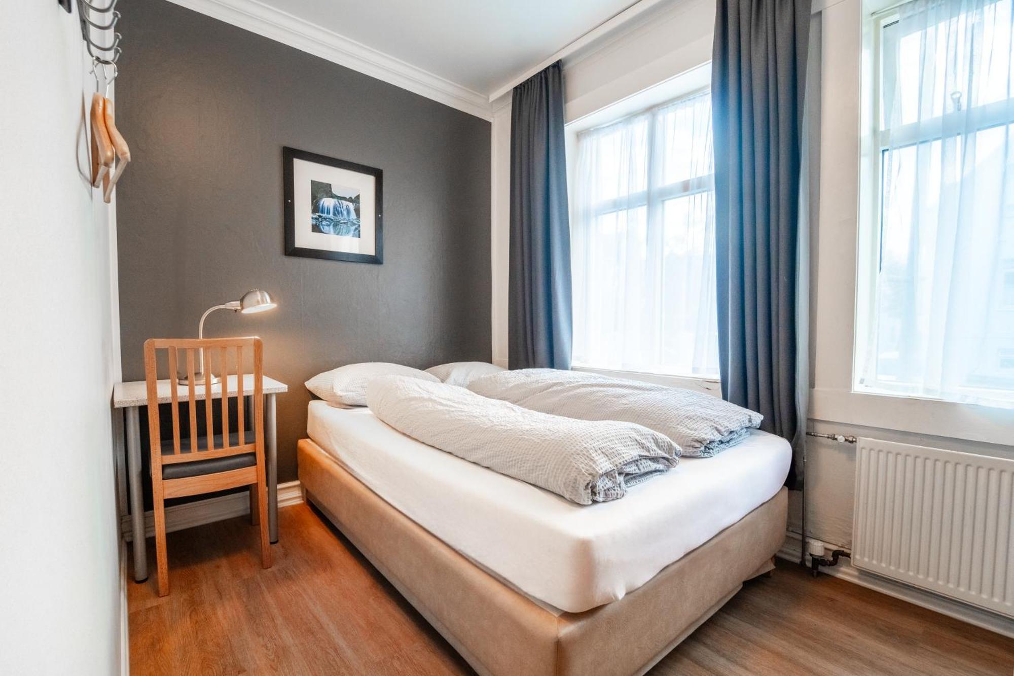 Standard Single Room with Shared Bathroom