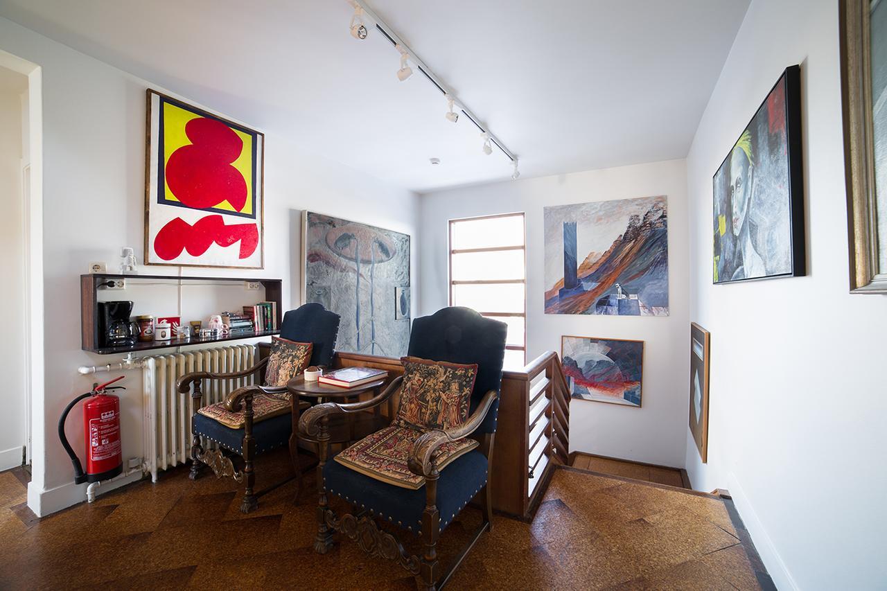 Double or Twin Room with Shared Bathroom,519993369:JPEG