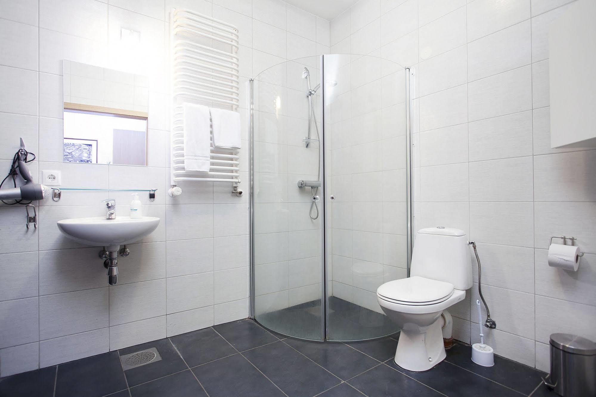 Two-Bedroom Apartment,805667958:JPEG