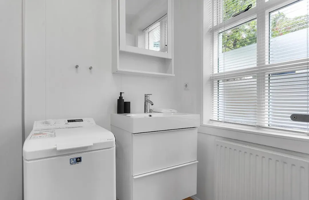 Cozy Studio Apartment In Reykjavik City Center-1
