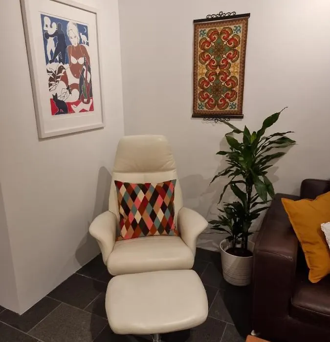 The Gallery-1