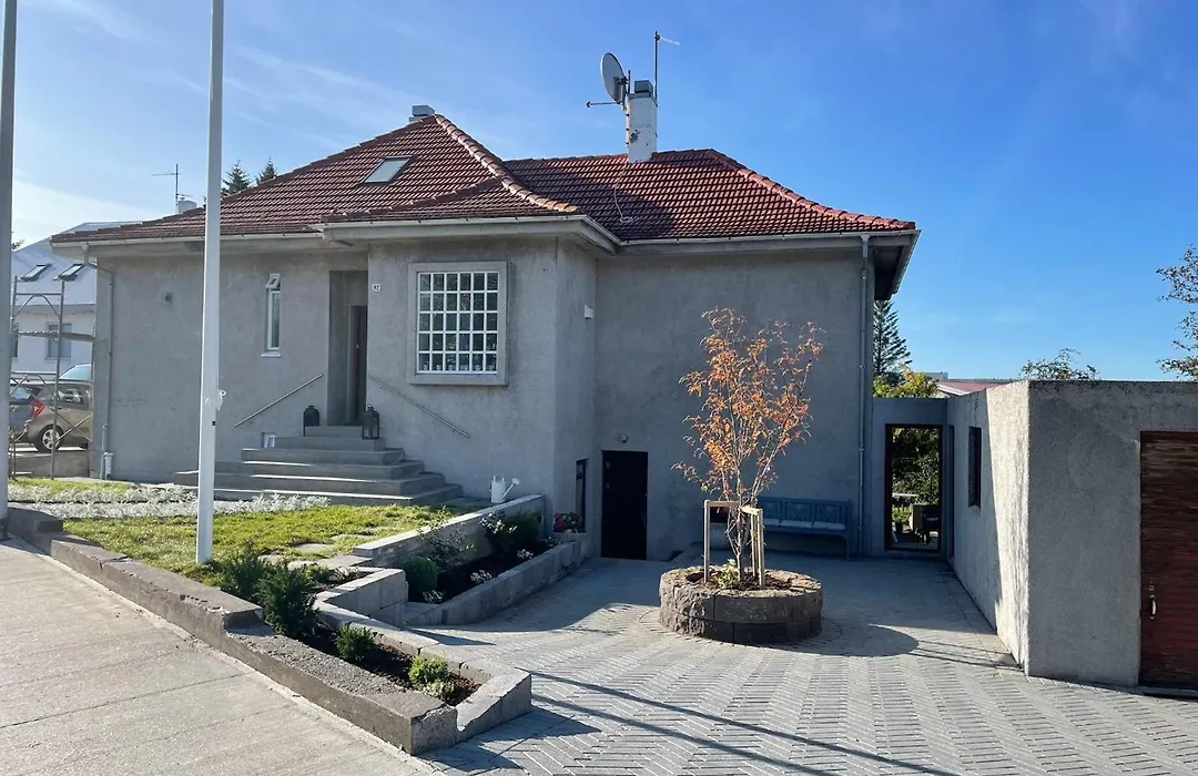 Casa Dísa - Dreams, A Boutique Guesthouse in Reykjavik City`s Central Park&Botanical Garden in Laugardalur, Hot-Spring-Valley-1