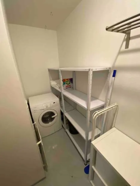 Great Location Downtown Studio-1