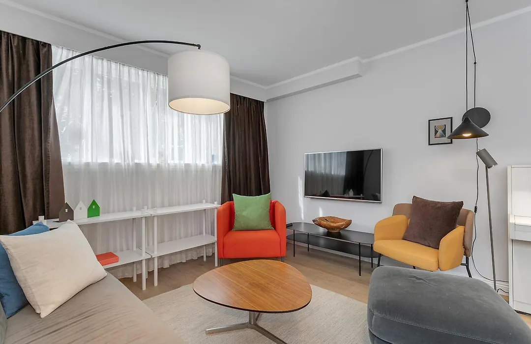 Modern Perfectly Located Apartment-1