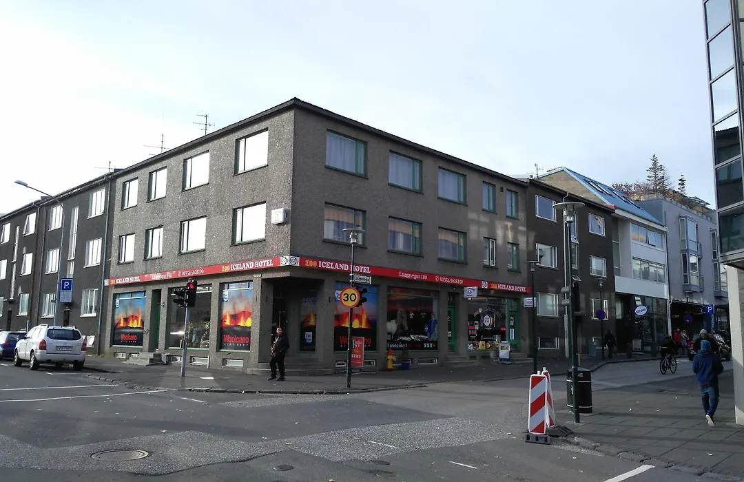 100 Iceland Hotel-1