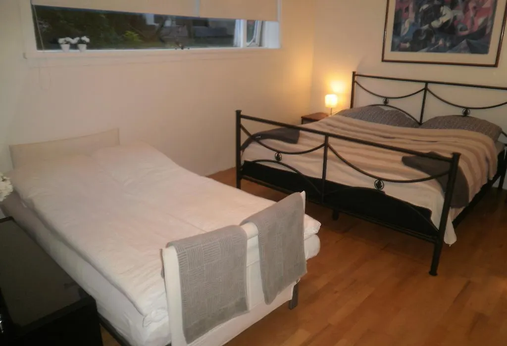 Star Guesthouse-1