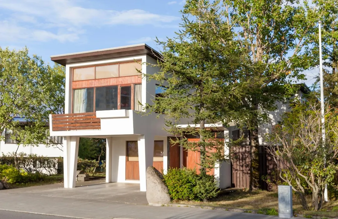 Cozy 60'S Villa In Reykjavik-1