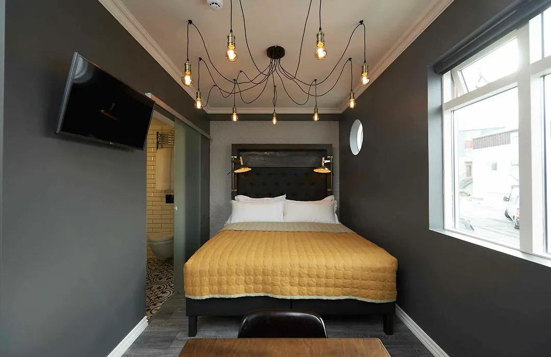 105 - A Townhouse Hotel-1