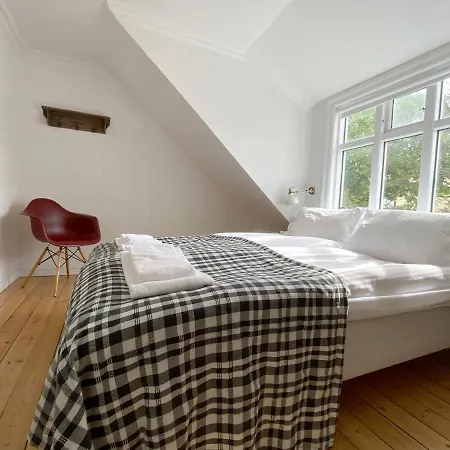 Moon Apartments-2