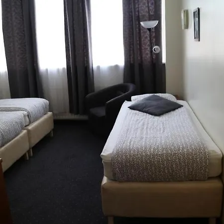 Arctic Comfort Hotel-3