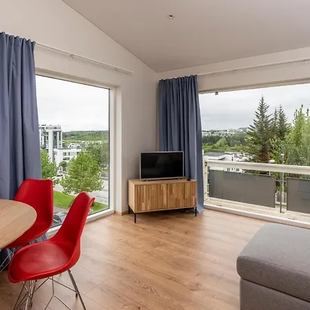 Lundur Apartments-2