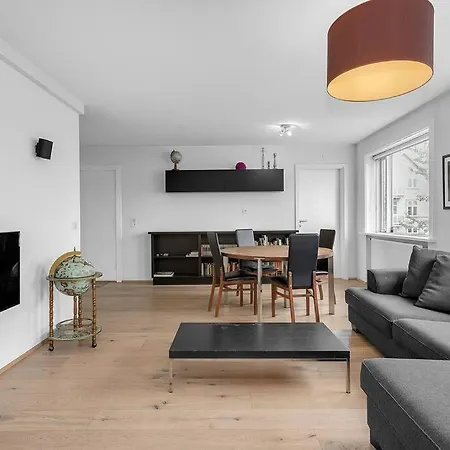 Central Reykjavik Apartment-2