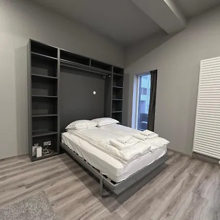 Hh Apartments-3