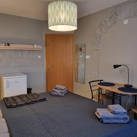 Cozy Stay In Downtown Reykjavik-2