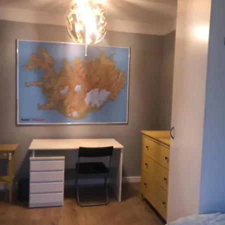 Downtown Reykjavik Rooms-2