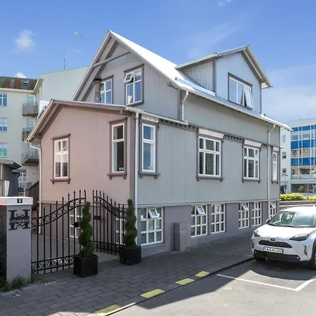 Heart Of Reykjavik - Luxury Apartments-3