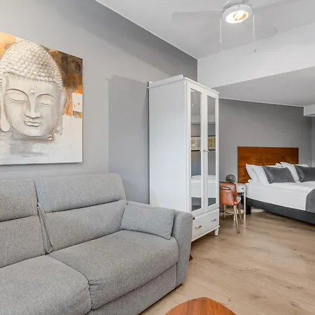 Skolo Rainbow Street Apartments-2