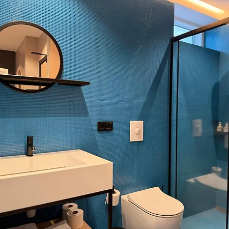Hotel Lotus-2