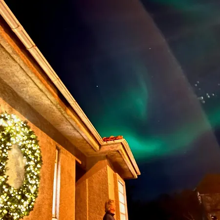 Casa Dísa - Dreams, A Boutique Guesthouse in Reykjavik City`s Central Park&Botanical Garden in Laugardalur, Hot-Spring-Valley-2