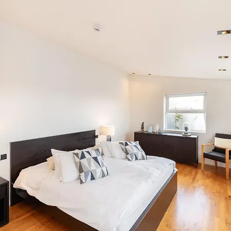 Blue Luxury Apartments-3