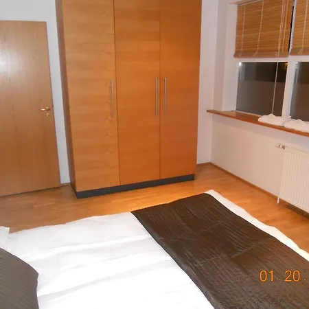 Rez Hlemmur Apartment-2