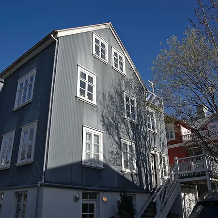 Art Centrum Apartments-2