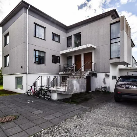 Greenkey Apartment S48-3