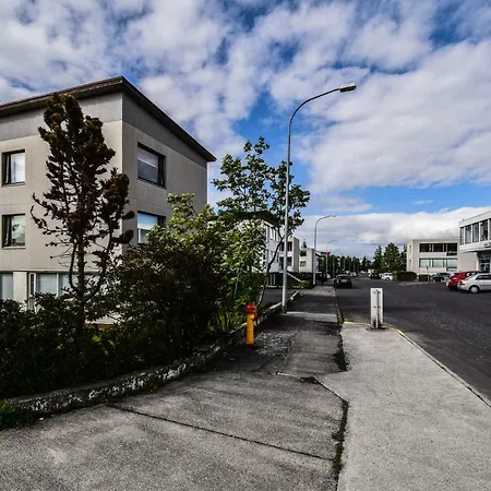 Greenkey Apartment S48-2