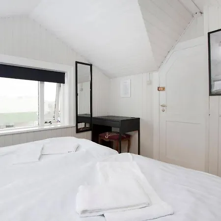 Esja Guesthouse-2